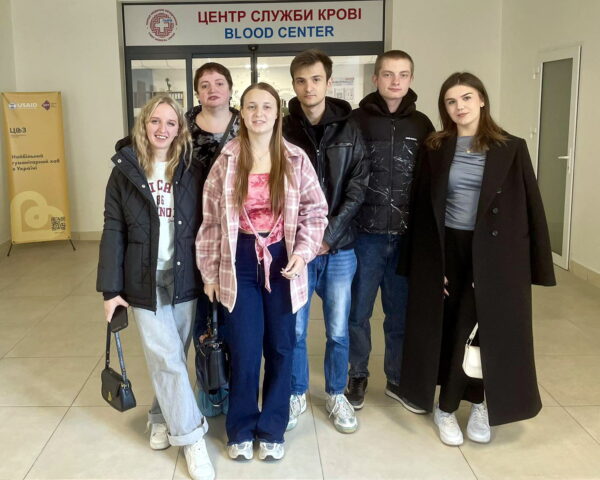 Наша кров рятує
