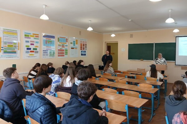 зустріч школярів із представниками кафедри підприємництва, торгівлі та логістики