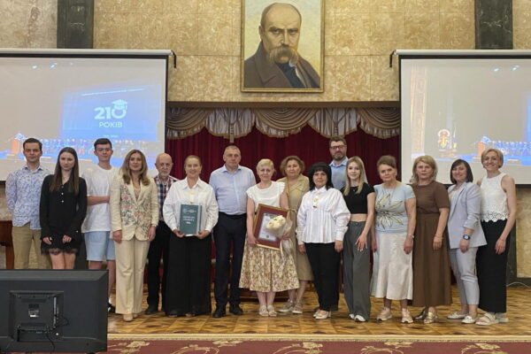 Секційне засідання «Управління якістю та технології харчових продуктів» і «Товарознавство, експертиза та технології непродовольчих товарів»